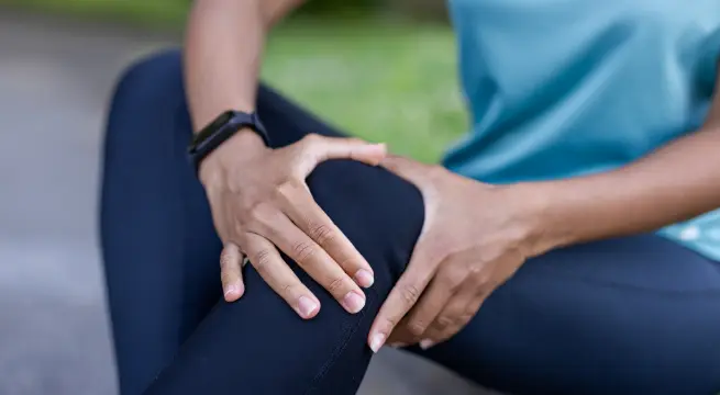 Knee pain rehab treatment. Physical therapy for mobility recovery. Pain relief at our rehabilitation clinic. Work injury rehab.