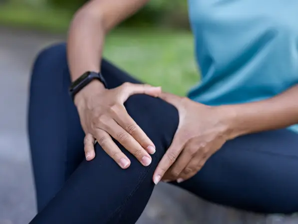 Knee pain Osteoarthritis rehab treatment. Physical therapy for pain relief and mobility recovery at our rehabilitation clinic